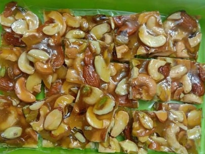 Dry fruit chikki